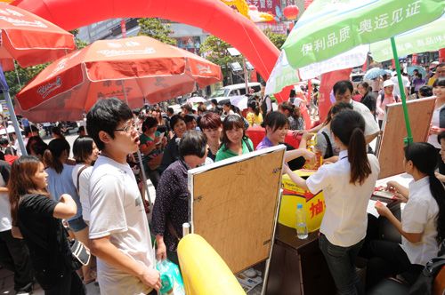 回龙镇万佳百货超市，岁月静好的生活剪影